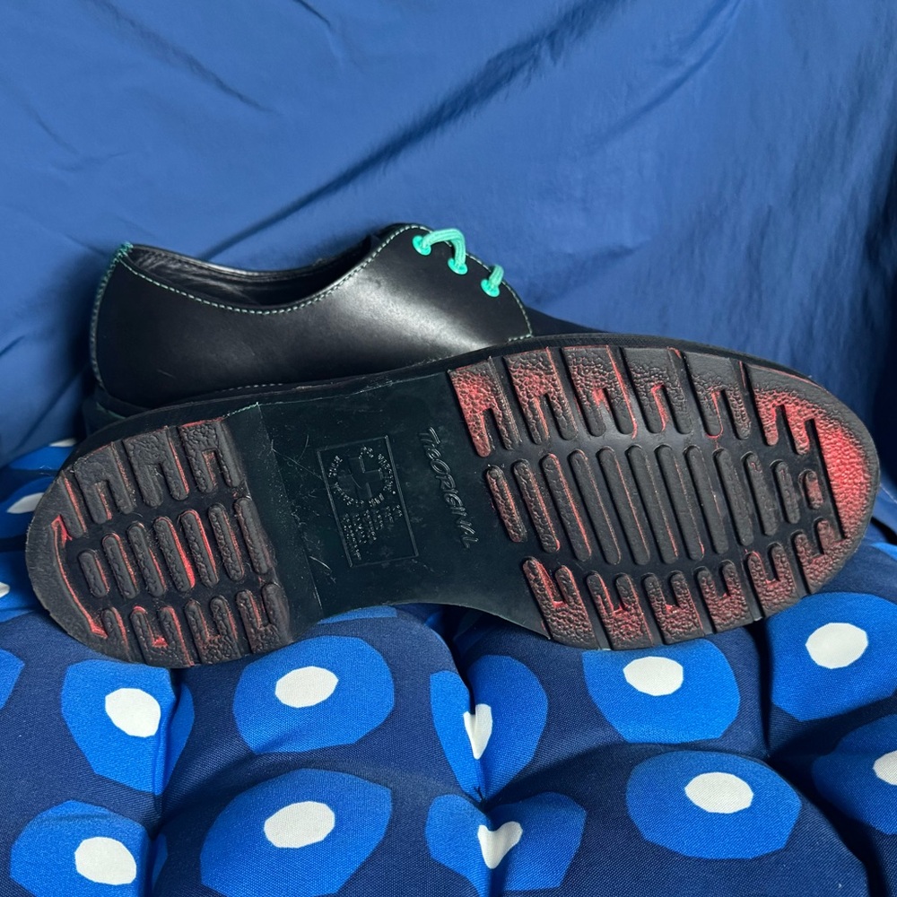 Rare Dr. Martens Black 1461 Green Teal Laces Stitching New Year Women’s US 8 UK6 - Picture 6 of 11